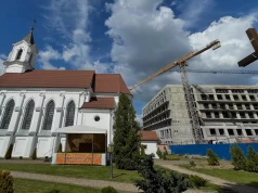 Barbarzyńca! Łukaszenka kazał zburzyć cmentarz katolicki w centrum Mińska