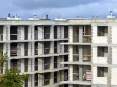 Kradzieże na placach budowy rosną jesienią i zimą. Tymczasem firmy tną ochronę