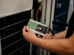Lata badań na celowniku cyberprzestępców. Jak chronić dane naukowe?