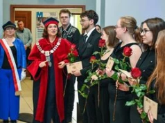 Uniwersytet WSB Merito Bydgoszcz zainaugurował nowy jubileuszowy rok akademicki. Uczelnia świętuje 20-lecie