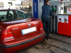 Paliwo po 5,99 zł i "awarie dystrybutorów". Efekt to miliardy zł strat