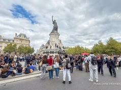 Protesty licealistów we Francji. Dziesiątki tysięcy osób wyszły na ulice