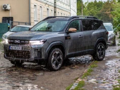 Auto zarejestrujesz w mObywatelu. Od 18 stycznia 2027 tablice mają przychodzić pocztą
