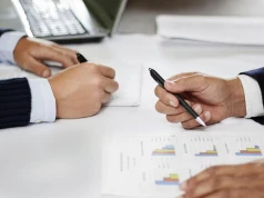 Polskie firmy sprzedają faktury za miliardy. Faktoring bije rekordy