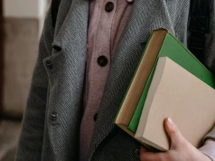 Podkarpacie przyznaje stypendia studentom. Kto może otrzymać wsparcie?