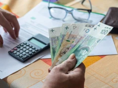 Leży w szufladzie od kilkudziesięciu lat. Może oznaczać więcej pieniędzy z ZUS