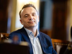 Gibała opowiedział o rodzinnym biznesie. "Chyba Krakowianom to odpowiada"