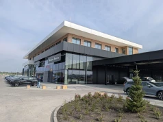 Toyota Bemowo – widziałem salon, w którym zamiast greenwashingu wpuszczono inżynierów