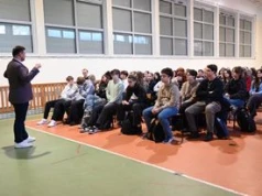 Powiatowe Dni Zdrowia Psychicznego w Rypinie. Eksperci rozmawiali z mieszkańcami i uczniami