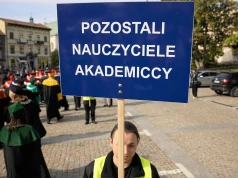 Na już potrzeba blisko 1400 pracowników. Ten problem mają zwłaszcza średnie miasta