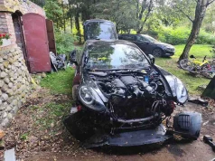 Ukradli Porsche i zdążyli je zdemontować