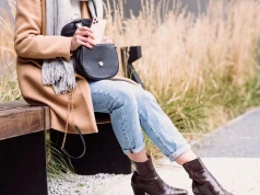 Botki dla dojrzałych kobiet. Te dwa modele łączą wygodę z elegancją i wpisują się w jesienne trendy