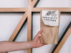 Kawa specialty a kawa komercyjna – czym się różnią i którą wybrać?