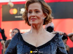Od nauczycieli aktorstwa słyszała, że jest "beztalenciem". Przez Meryl Streep chciała zrezygnować z kariery
