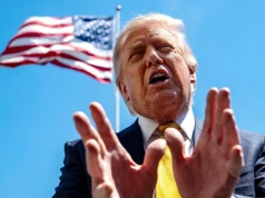Media: Trump może wznowić ataki na Iran jeszcze przed listopadowymi wyborami. Ropa drożeje