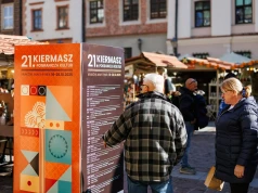 Mały Rynek na 11 dni wypełni się rękodziełem i muzyką. Z Kartą Krakowską zakupy taniej o 35 proc.