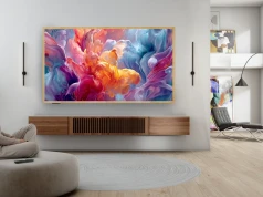 Hisense CanvasTV 65S7S niczym dzieło sztuki. Nowoczesny telewizor, który zamienicie w element wystroju wnętrza
