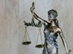 Spór z sąsiadem, pracodawcą lub urzędem – kiedy warto skorzystać z pomocy prawnika?