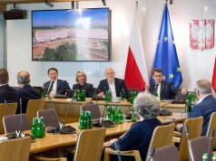 Politechnika Wrocławska i DCOPiH budują własną sztuczną inteligencję, która będzie leczyć ludzi