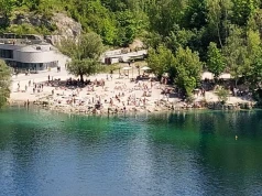 Jedna czwarta plaży na Zakrzówku tylko dla nurków? Radny popiera, miasto rozważa