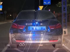 Drift na drodze publicznej zakończył się mandatem i utratą prawa jazdy