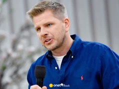 Domagał się zwrotu pieniędzy od Filipa Chajzera. Jest odpowiedź prezentera