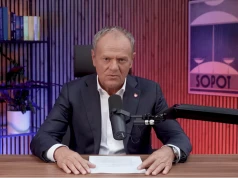 "Chodzi o życie młodych Polaków". Tusk zaapelował po atakach w szkołach
