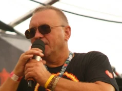 Jerzy Owsiak nie bierze pensji z WOŚP. Wiadomo, ile zarabia w spółce fundacji