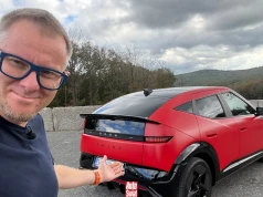 Oto Ioniq 3. Hyundai pokazuje nieduże auto elektryczne, które jest wielkie w środku i pomysłowe