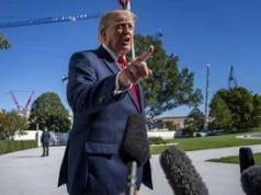 Atak hakerów na Trump Mobile. Wyciekły dane klientów