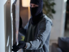 Gdzie nie chować gotówki w domu? Włamywacz ma kilka minut i ustaloną trasę
