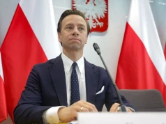 Bosak o działaniach rządu Tuska po atakach w szkołach. „Odrażające żerowanie na tragedii”