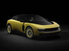 Jeff Bezos przekonał Ferrari do elektryka. Tak powstało kontrowersyjne Luce