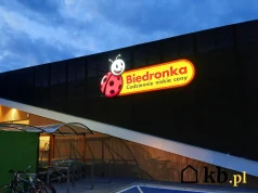 Klienci masowo ruszyli do Biedronki po tą kultową kawę. Taka obniżka cen zdarza się niezwykle rzadko