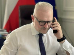 Sztab kryzysowy w Olsztynie. Wojewoda wysyła pilnie policjantów do szkół