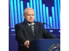 NBP nie podniesie stóp w listopadzie? Glapiński zaskoczył rynek i złoty spada