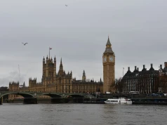 Lotniska w UK bez skanowania paszportu. Polacy jednak jeszcze poczekają