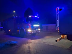 Pożar na prywatnej posesji w Ząbkach. Strażacy sprawdzili miejsce kamerą termowizyjną