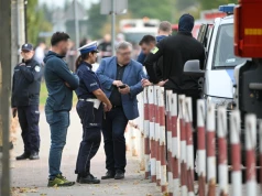 Komendant Główny Policji: Funkcjonariusze będą w szkołach, dopóki będzie taka potrzeba