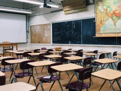 MEN szykuje zmiany w szkołach. Nowe szkolenia mają przygotować uczniów na ataki