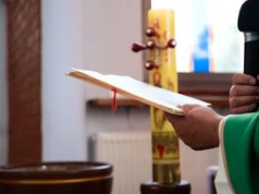 Uroczystość odpustowa w parafii błogosławionego Wincentego Kadłubka w Domaszowicach. Msza święta i koncert Bogusława Morki. Byli też biskupi