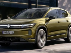 Volkswagen ID. Tiguan pokazany. Masaże w fotelach, ekran pasażera, liczniki retro. Baterie te same. Sprzedaż w 2027 roku