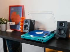 Audio-Technica zaszalała z kolorem. Popularny gramofon wygląda teraz jak element wystroju