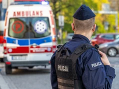 Policja działa także w weekend. 76 zatrzymanych i blisko 50 tysięcy skontrolowanych placówek