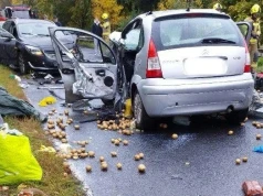 Śmiertelny wypadek w Kamieńsku. Zginął jeden z kierowców