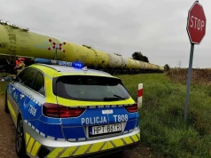 Śmiertelny wypadek na torach. Pociąg towarowy potrącił 26-latka