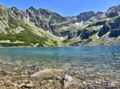 Morskie Oko ma konkurencję. To piękne i spokojne miejsce przyciąga turystów