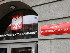 GIS wycofał ze sprzedaży boczek wędzony. Wykryto w nim groźną bakterię
