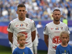 PKO Ekstraklasa: mocarny lider, Lech Poznań w pogoni, zobacz tabelę