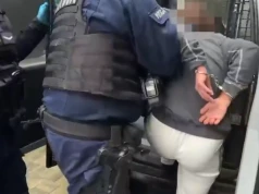 Atak nożem na terenie szkoły w Warszawie. Dwie osoby ranne